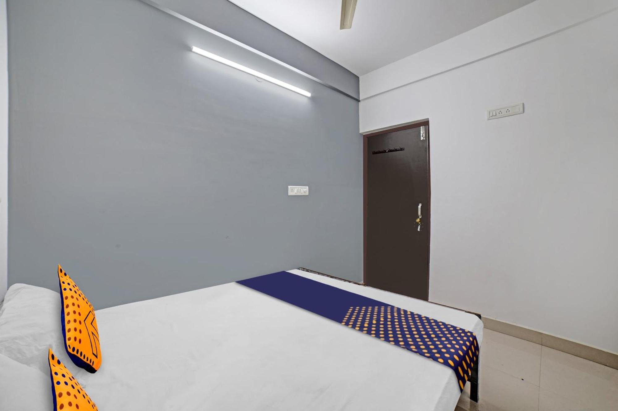 Spot On 81164 San International Hotel Bangalore Luaran gambar