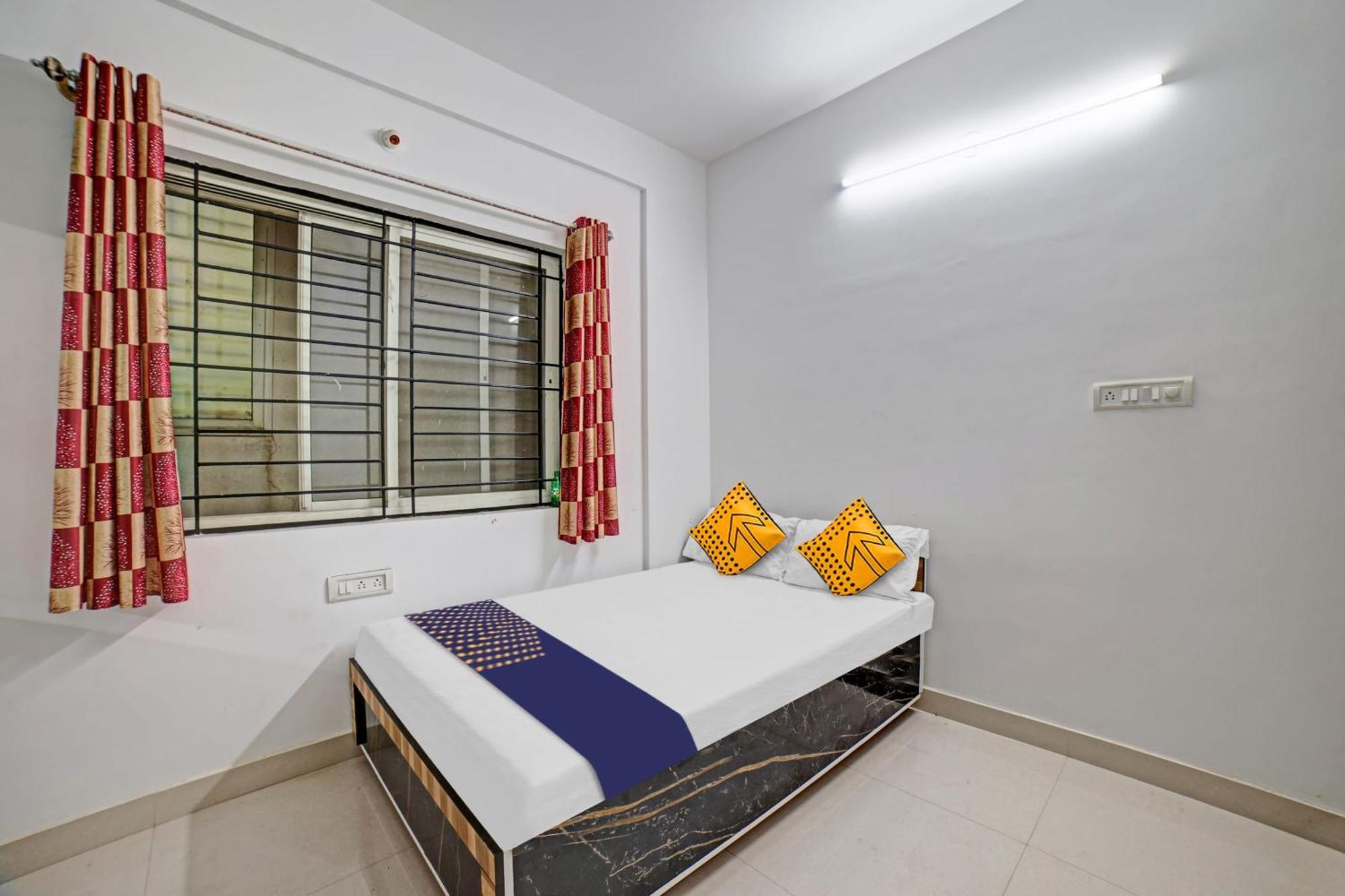 Spot On 81164 San International Hotel Bangalore Luaran gambar