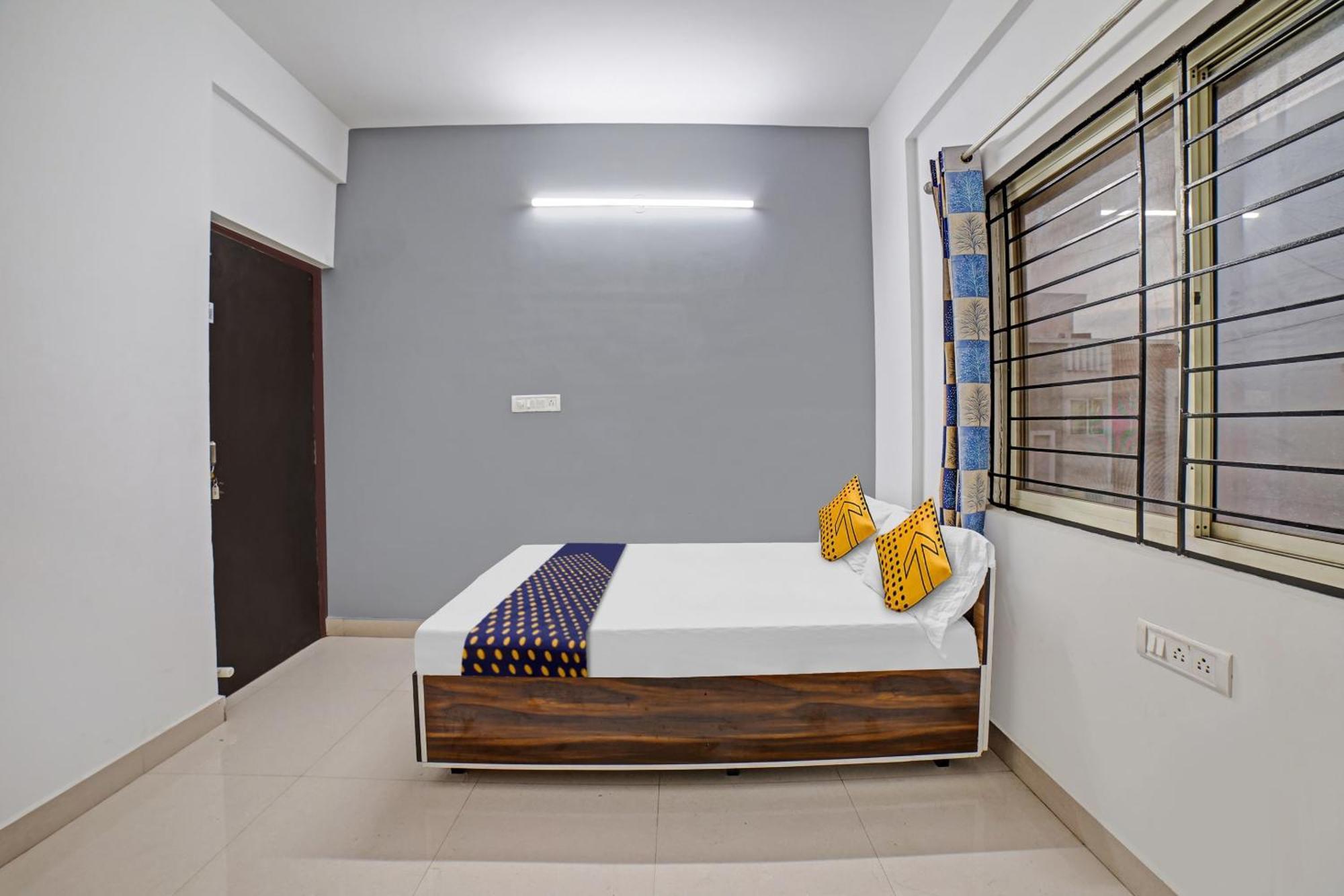 Spot On 81164 San International Hotel Bangalore Luaran gambar